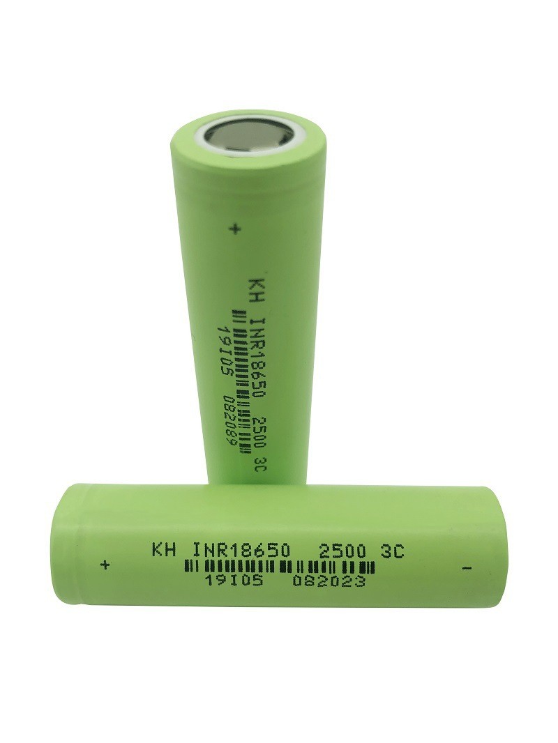 Best High Power 3.7 V 2500mAh 18650 Lithium Ion Battery wholesale