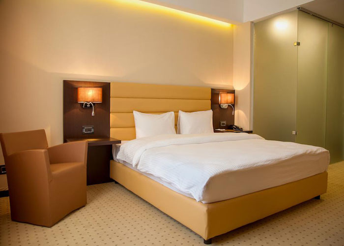 Best Single Room Modern Hotel Bedroom Furniture , Hotel Guest Room Furniture wholesale