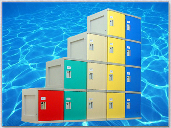 Best Plastic Gym Lockers Wtih Master Combination Padlock , 4 Tier Employee Storage Lockers wholesale