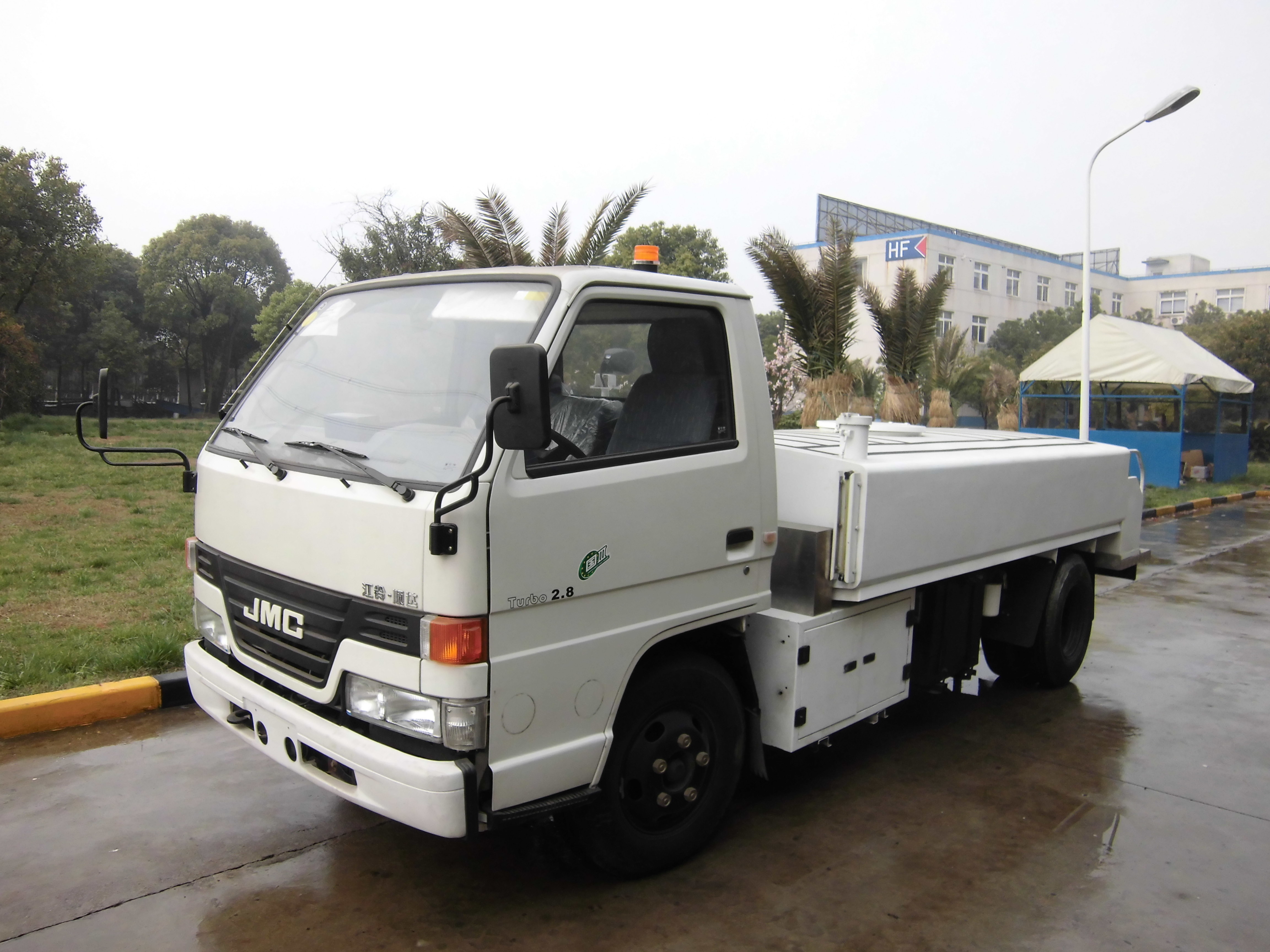 Best Eco Friendly Liquid Waste Truck , Sewage Cleaning Truck ISO Approved wholesale