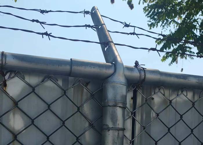 Hot Dip Galvanized Chain Link Fence 8 Ft Tall Top With Barbed Wire for sale