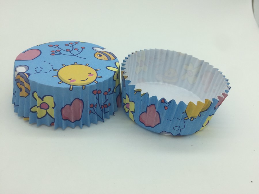 Best Cute Marine Greaseproof Baking Cups , Disposable Blue Cupcake Wrappers Organism Pet Inside wholesale