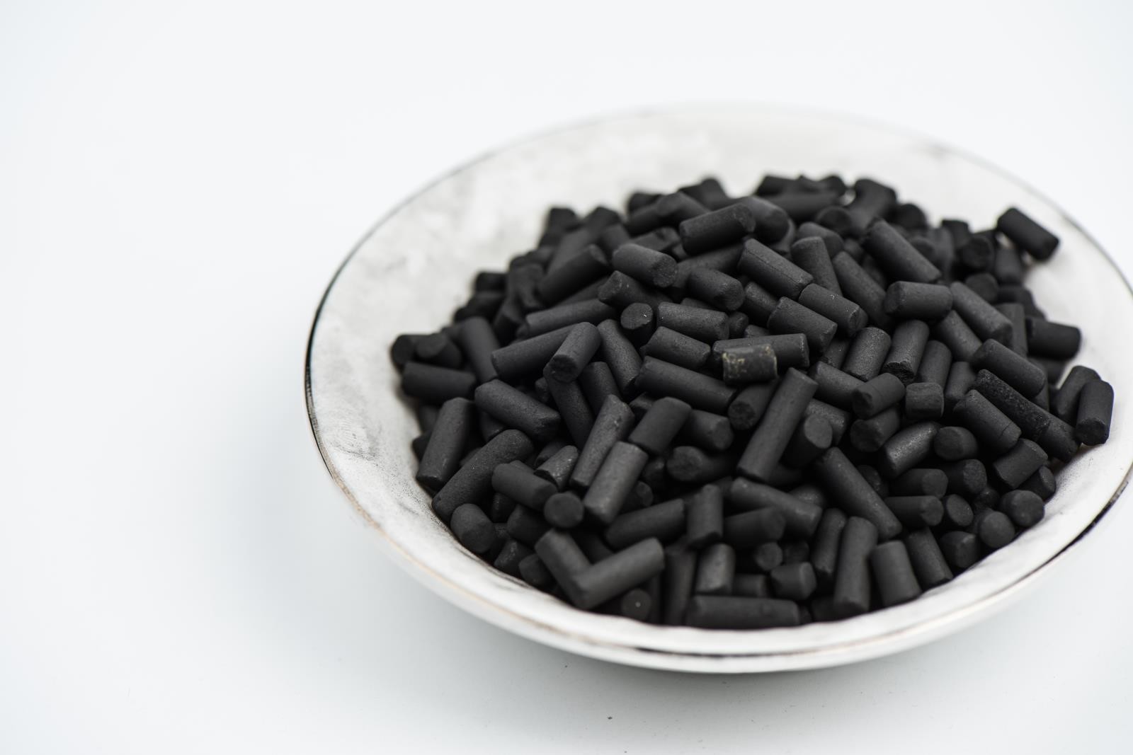 Best 3.0/4.0mm Cuo 6.25% Granulated Carbon Apparent Density 500~660g/L High Hardness wholesale