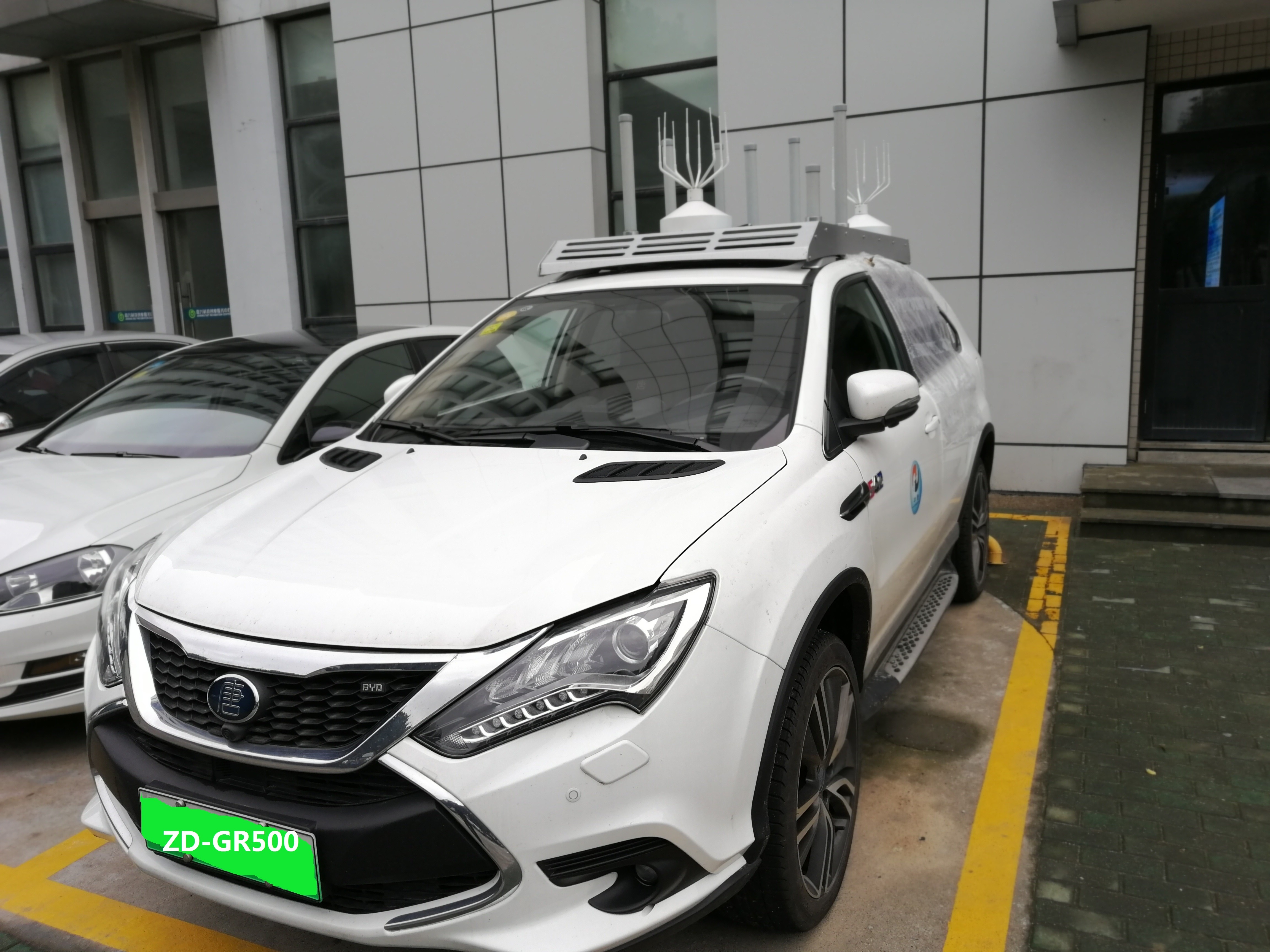 Vehicle Mounted Military Signal Jammer 20-6000 MHz Working Frequency