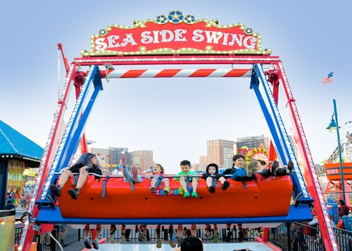 Best Double Sided Pirate Ship Amusement Ride With Dynamic Music And Gorgeous Lights wholesale