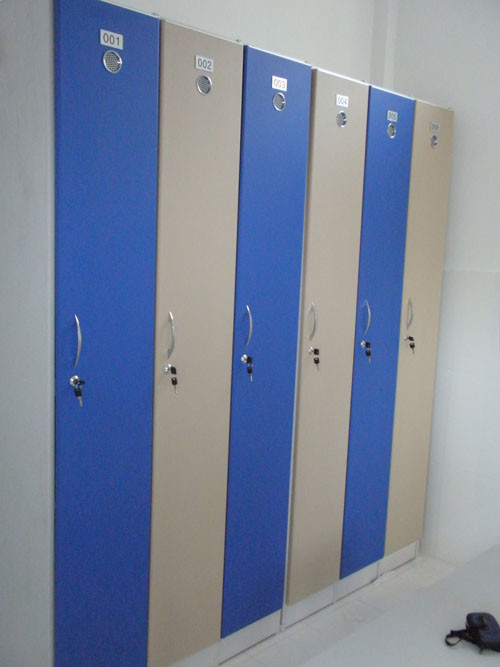 Best Red / Yellow / Blue 4 Layer Changing Room Lockers Sturdy / Durable For Swimming wholesale