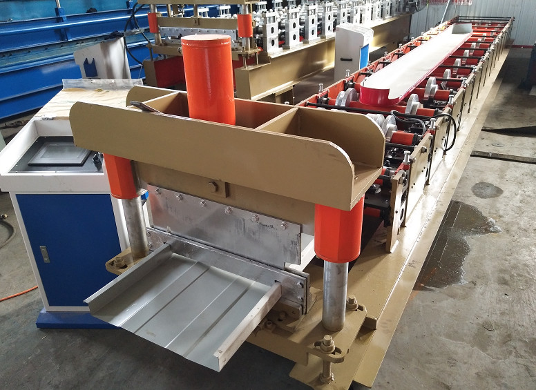 Best Metal Standing Seam Roll Forming Machine Hydraulic Cutting Type 5.5m×1.05m×1.3m wholesale