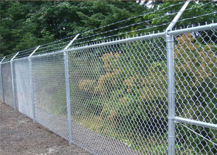 6 Ft H X 50 Ft L 11.5 Gauge Chain Link Mesh Fence Galvanized for sale