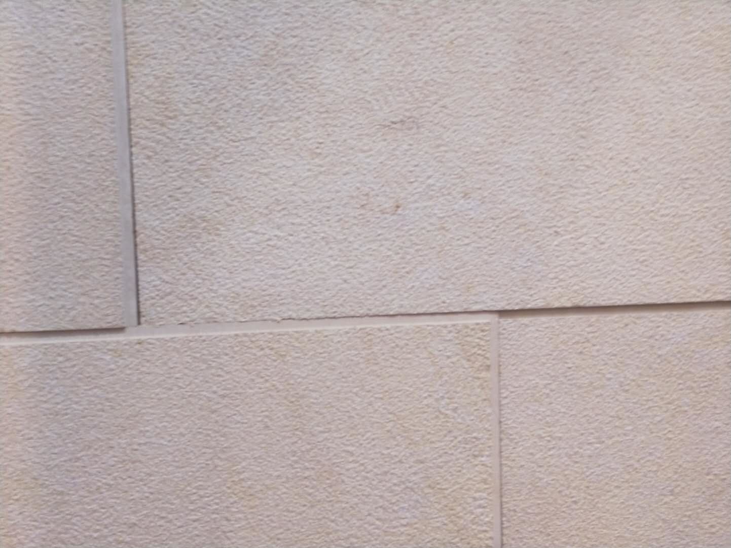 China Cream Limestone Wall Tiles,Cream Stone Flooring,Limestone Wall Cladding for sale