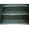 Outdoor Metal Grate Stair Treads , Galvanized Metal Step Treads Checkered Nosing for sale