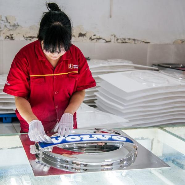 led backlit car logo and name for exhibition