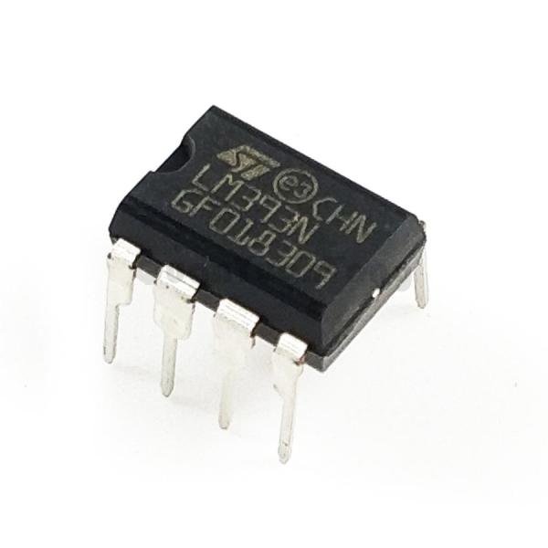 Cheap IC LM393 LM393N Low Power Dual Voltage Comparator DIP-8 Integrated Circuits Electronic Component original LM193 LM293 for sale