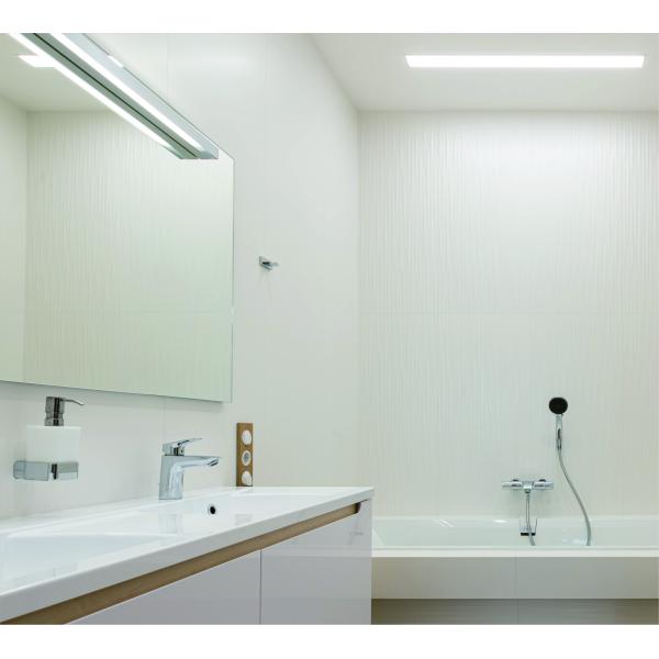 IP44 Strip Shape High Lumen Mirror Lamp