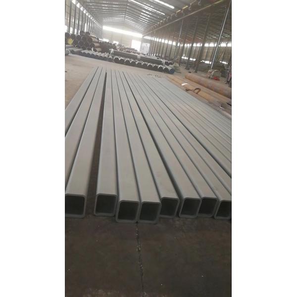 Seamless square steel tubes with epoxy-polyamide primer