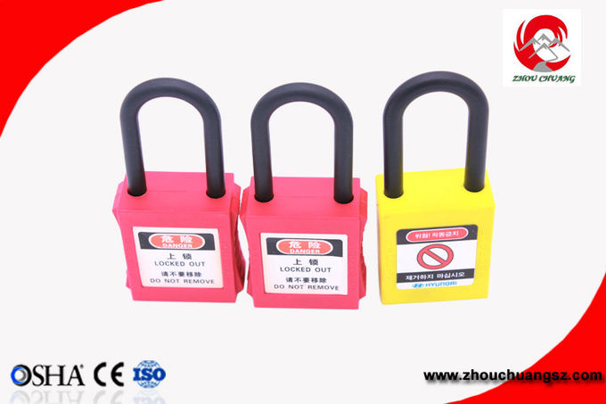 38 Mm Short Nylon Shackle 81g Safety Lockout Padlocks ABS Body 8 Colors