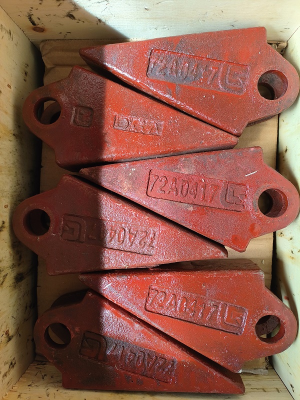 Genuine Excavator Spare Parts 72A0417 Bucket Tooth Point for Liugong Retail Market