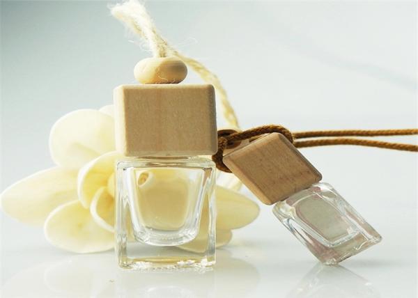 Cheap Empty Glass Perfume Bottles Cosmetic Packaging Applied With Wooden Cap for sale