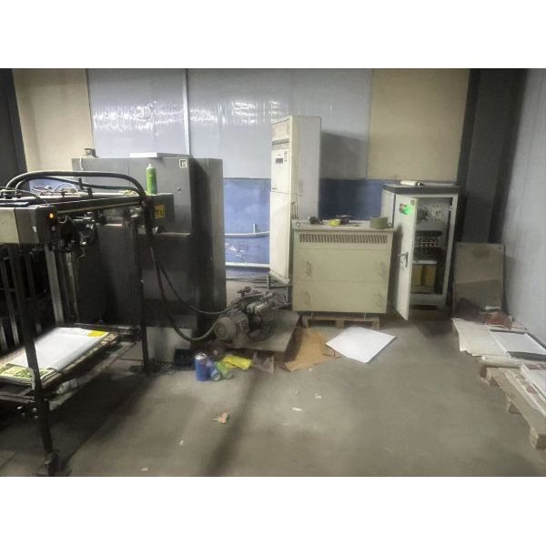 Used Komori L428 Offset Printing Machine with 200v Power 30000 kg Weight and 4500X1700X1600 mm Dimensions