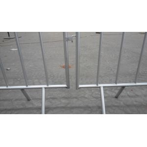 crowd control barriers