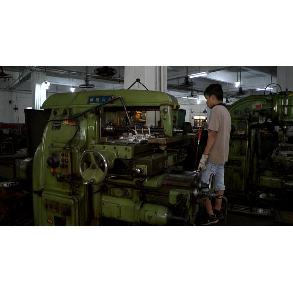 Durable Duvet Quilting Machine , Quilting Sewing Machine Double Needle For Bedspreads