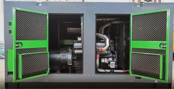 Cheap Quiet Type 550Kw 1500 / 1800Rpm Small Diesel Generator 230 / 400V for sale