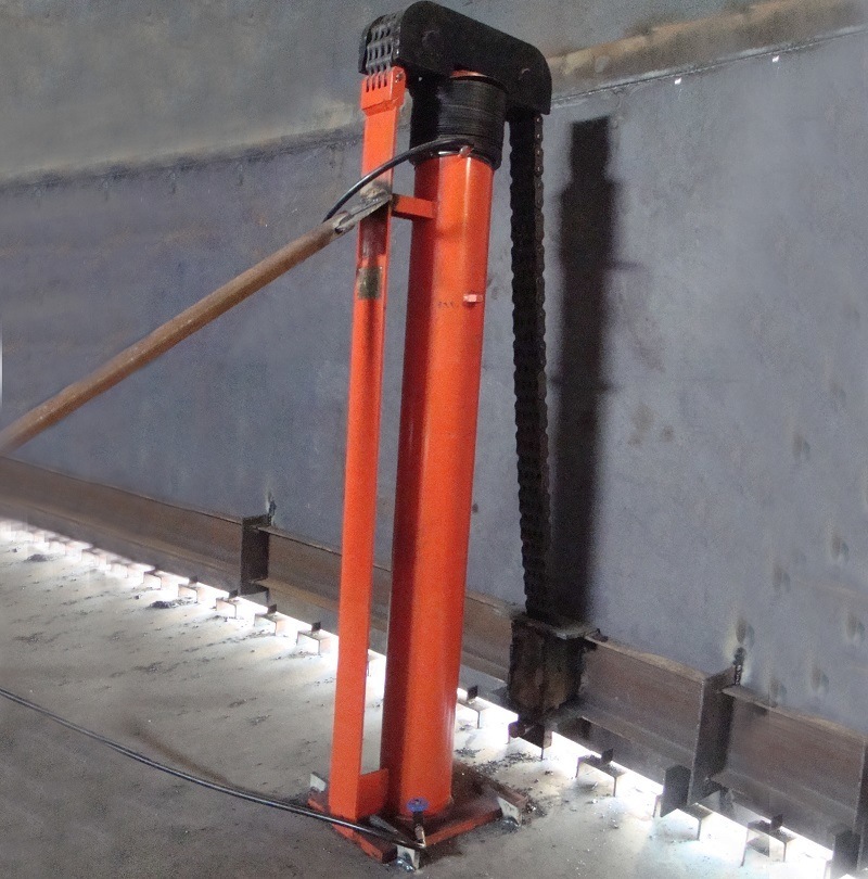 Tank Simple Hydraulic Jack Stock Available with Chain Type