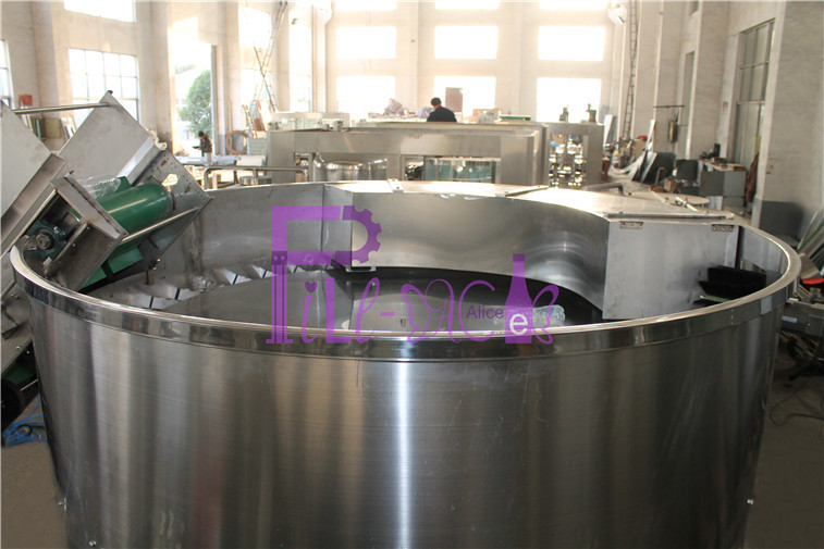 Best 200ml - 500ml Auto Bottle Sorting Machine Simple Type PLC Control wholesale