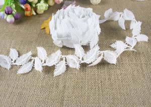Best Milk Silk Water Soluble Chemical Polyester Lace Trim For Dresses Feather Pattern wholesale