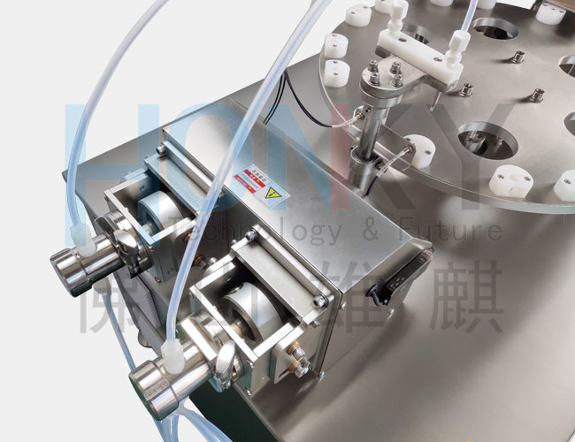 Stainless Steel 304 Small Bottle Filling And Capping Machine Desktop