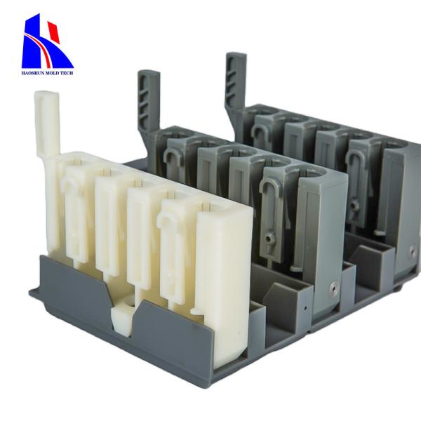 0.005mm Tolerance Plastic Injection Overmolding S136 PE DME Insert M2