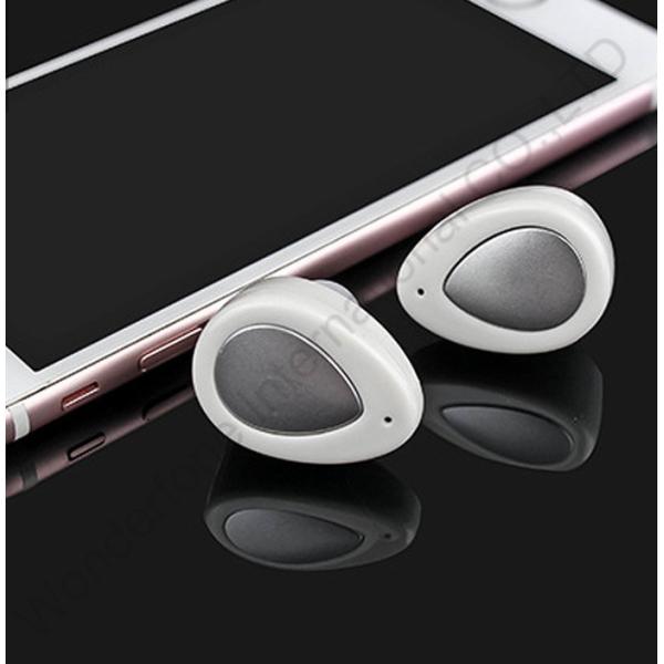 Durable Mobile Phone Accessories IPhone 7 Bluetooth Wireless Headphone With Call Function And Charger Case