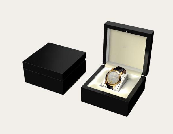 Cheap Lockable Watch Box with Glossy Black Wooden Box  Inside PU Leather 150*150*50mm for sale