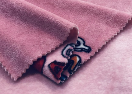 310GSM 100% Polyester Double Velvet Fabric Cartoon Duck Good Wearability