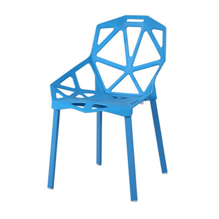 Stackable 12kgs 0.26CBM 81cm Modern Plastic Chairs