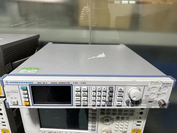 Cheap Rohde And Schwarz SMA100A RF Analog Signal Generator 9 KHz To 6 GHz Microwave  Signal Generator for sale
