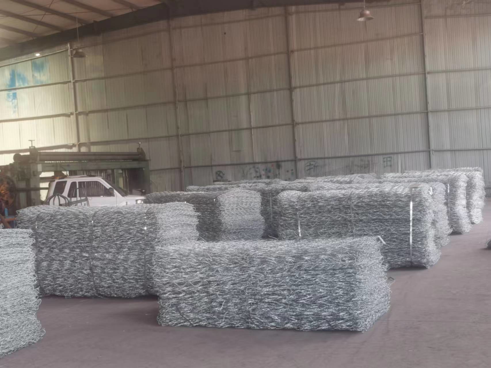 Galvanized Hexagonal Wire Netting 3feet breeding chicken coop wire mesh