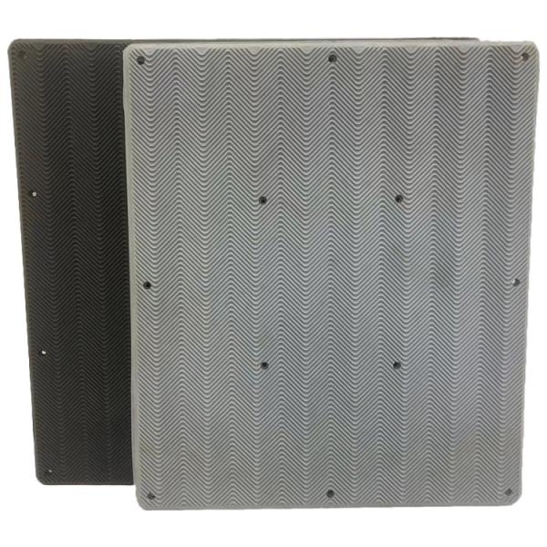 Black Large Rubber Mats Rubber Horse Stall Mats For Pool Wall Insert With Q235 Steel Plate