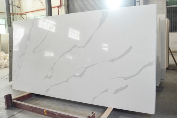 7% Resin 30MM Glossy White Calacatta With Grey Veins For Bathroom