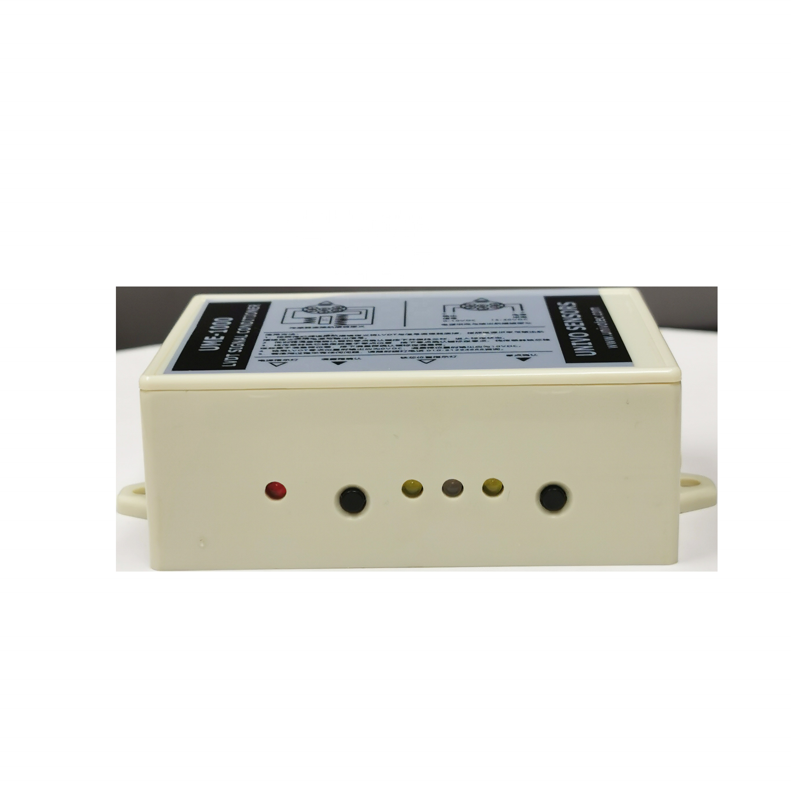 Half Bridge Sensor Differential Transmitter with UNIVO UME1000 Displacement