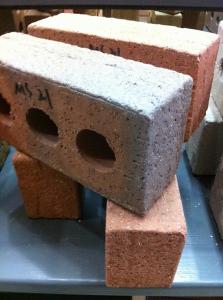 Best Construction Building Materials Common Clay Bricks Sandblast Face With 3 Holes wholesale