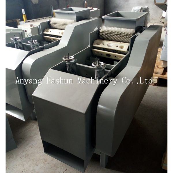 cashew nut shelling machine, cashew sheller, one time open 2 pcs cashews