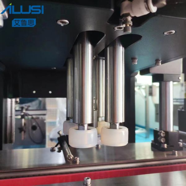 316L SUS Bottle Capping Machine Food Chemical Automatic Screwing Capping Machine