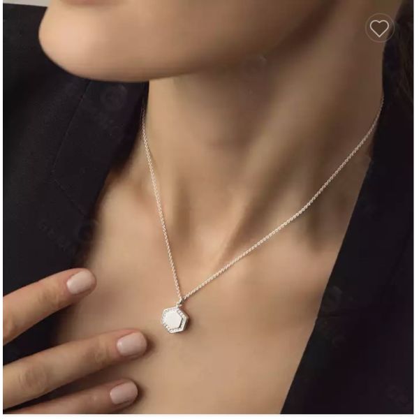 Modern Mens Gear Necklace