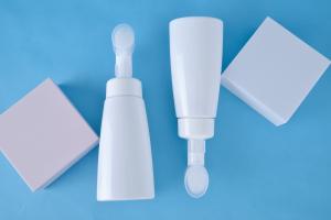 Round Plastic Foam Pump Face Wash Skin Cleaning With Brush