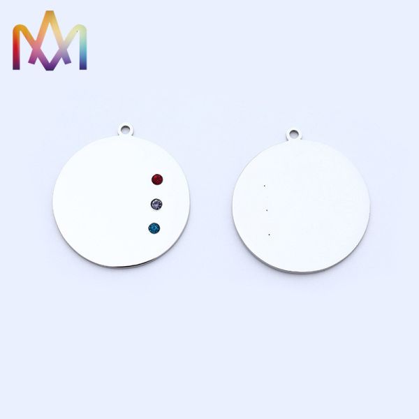 Hypoallergenic Engravable Round Disc Pendant With Diamond
