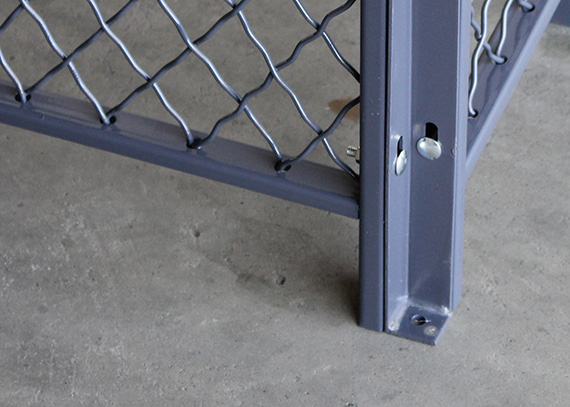 Roofed 3 Sides Wire Mesh Security Partitions Warehouse Cage Systems 20*10 *8