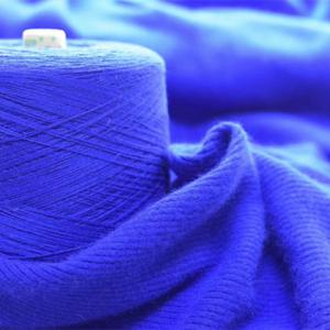 China Angora Wool Blend Brushed Yarn Carded Spinning Machine Weaving Knitting Mink Wool Yarn on sale