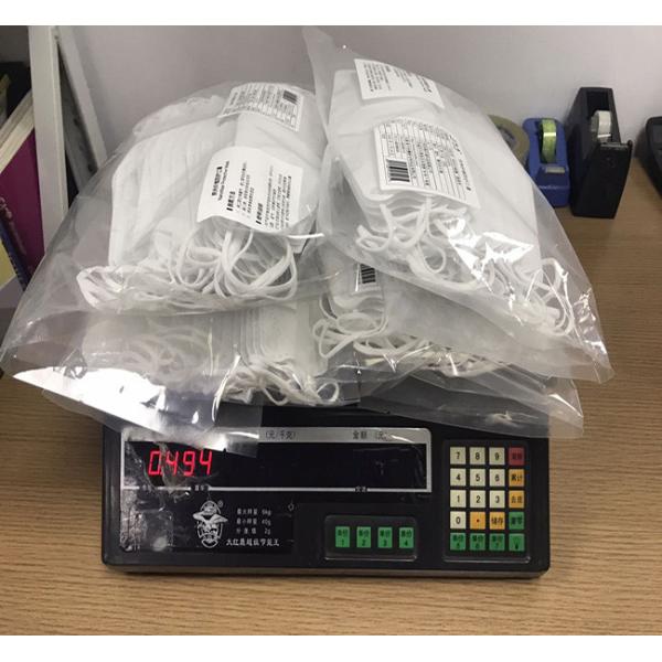 White 3 Layer Face Mask Latex Free Effectively Isolating Bacteria Pollen Dust Haze