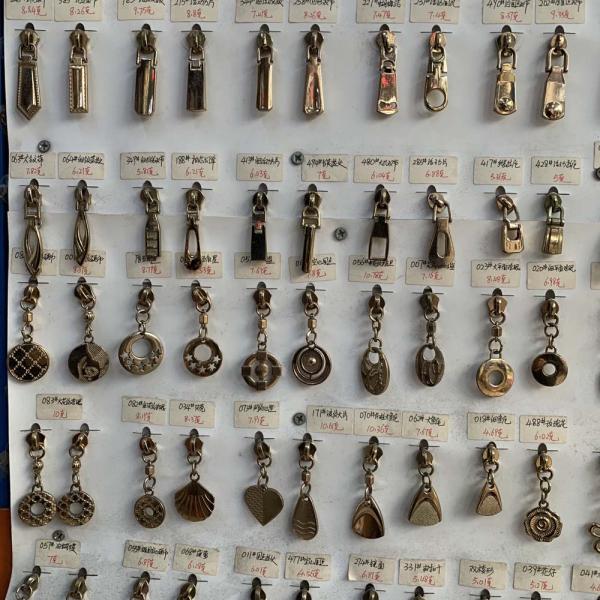 Nickle free Long Chain Zipper , Rust proof Zip Fastener Sliders