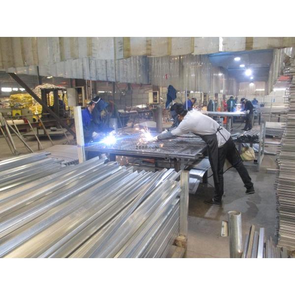 Wire Galvanised Wire 2.5mm Galvanised Wire Mesh Price Galvanised Hot Sale Soft Iron Carton Galvanized Building Material 5 Tons